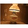 Image 2 : Floral Glass Table Lamp With Cream-Coloured Nightstand