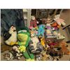 Image 1 : Plush Toys and Animated Figures