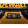 Image 2 : DeWalt DC011 Worksite Radio and Charger 7.2-18V NiCd