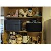 Image 1 : Decorative Figurines, Mugs, and Storage Bins