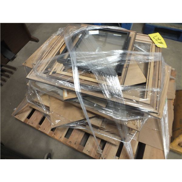 20 Assorted Frames / Pictures