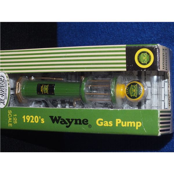 Wayne John Deere 1920's Gas Pump