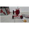 Image 5 : Ertl Precision Series McCormick-Deering Farmall F-20 Die-Cast Tractor