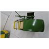 Image 13 : Vintage 1950s John Deere 12A pull Toy Combine Harvester with Original Box and Pamphlet. Pressed.