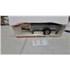 Image 1 : New Idea 1/16 Scale Metal Spreader Toy by Scale Models
