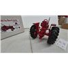 Image 6 : International Farmall 756 Die-Cast Tractor, 9th Ontario 1994 Toy Show and Auction Edition