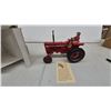 Image 6 : Ertl Foxfire Farm Miss Charlotte #6 Figurine with Die-Cast Farmall 826 Tractor by Lowell Davis