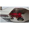 Image 3 : Country Classics by Scale Models 1/16 Scale International 606 Tractor