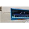 Image 3 : ERTL FarmCountry Ford F-150 XLT Pickup Truck, 1/16 Scale Die-Cast, Blue, Early-Mid
