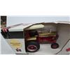 Image 2 : International Harvester 656 Hydro Demonstrator 1/16 Scale Tractor, 16th Ontario Toy Show 2001