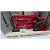 Image 3 : Ertl International 966 Tractor Die-Cast Model