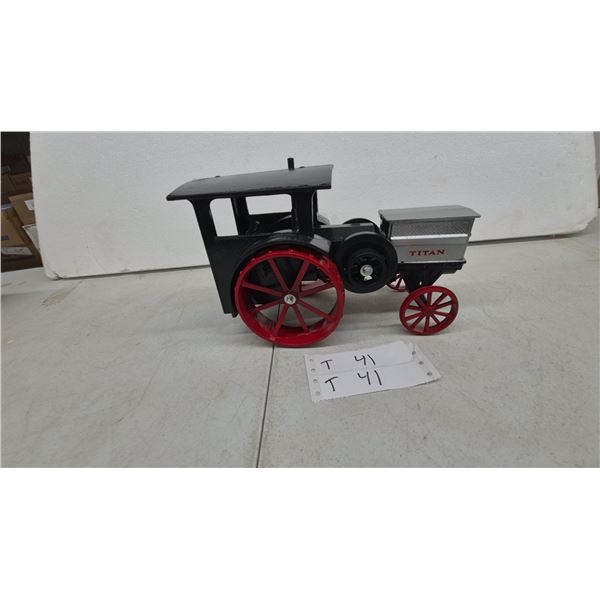 International Harvester Titan 10-20 Die-Cast Tractor Replica with Red Spoke Wheels
