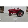 Image 1 : McCormick-Deering Farmall Model M Narrow-Front Die-Cast Scale Model Tractor 1/8 Scale