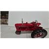 Image 4 : McCormick-Deering Farmall Model M Narrow-Front Die-Cast Scale Model Tractor 1/8 Scale