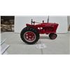 Image 6 : McCormick-Deering Farmall Model M Narrow-Front Die-Cast Scale Model Tractor 1/8 Scale