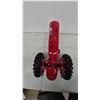 Image 9 : McCormick-Deering Farmall Model M Narrow-Front Die-Cast Scale Model Tractor 1/8 Scale