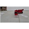 Image 5 : Ertl Tru-Scale Square Baler Vintage Red Die-Cast Metal Farm Toy 1/16