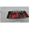 Image 3 : Road Signature Deluxe Edition 1948 Ford F-1 Pickup 1/18 Scale Die-Cast Model, Red