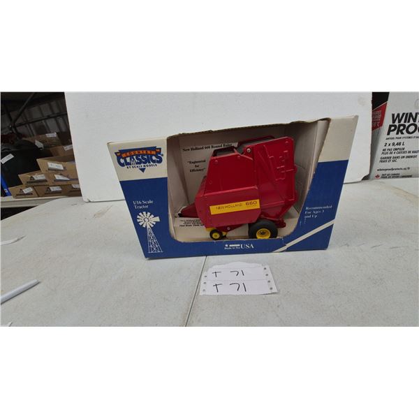 Country Classics by Scale Models New Holland 660 Auto-Wrap Round Baler