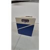 Image 8 : Country Classics by Scale Models New Holland 660 Auto-Wrap Round Baler