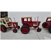 Image 11 : 1 x International Harvester 1586 V8 and 2 x 1486 Die-Cast 1/16 Scale Toy Tractors with Dual Stacks