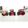 Image 13 : 1 x International Harvester 1586 V8 and 2 x 1486 Die-Cast 1/16 Scale Toy Tractors with Dual Stacks