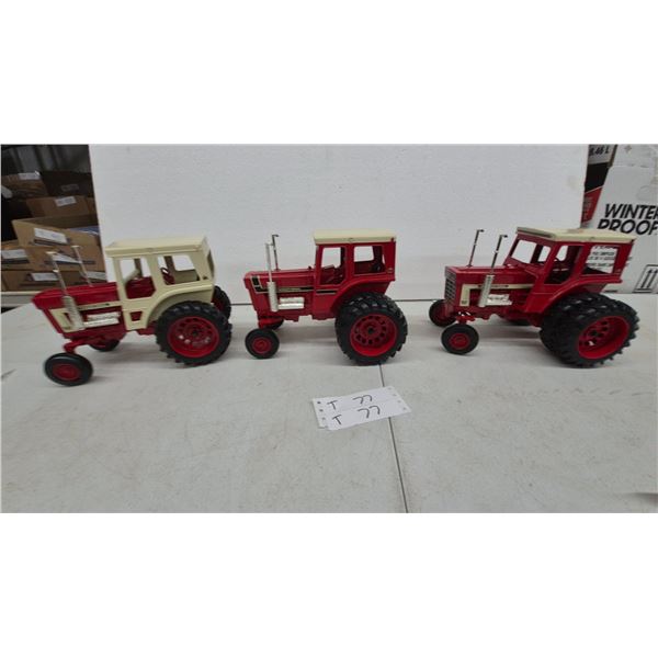 International Harvester 1568 V8 and 1568 Die-Cast Toy Tractors, Dual Stacks and Cabs