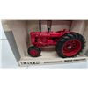 Image 2 : Ertl McCormick WD-9 Tractor 1/16 Scale Die-Cast Model