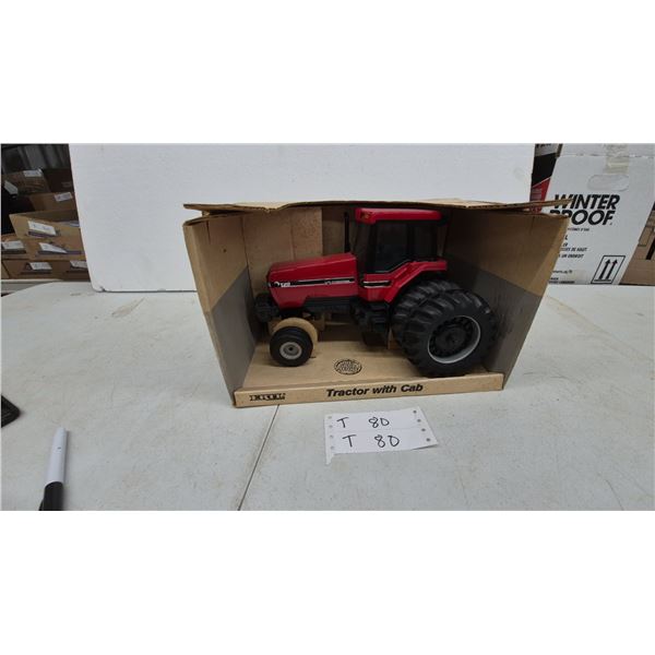 ERTL Case International 7120 Tractor with Cab
