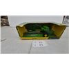 Image 1 : Ertl John Deere 348 Square Baler Die-Cast Toy