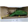 Image 2 : Ertl Collector's Edition John Deere 1940 No. 12A Combine Die-Cast Replica