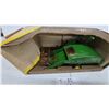 Image 3 : Ertl Collector's Edition John Deere 1940 No. 12A Combine Die-Cast Replica