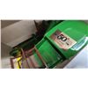Image 8 : Ertl Collector's Edition John Deere 1940 No. 12A Combine Die-Cast Replica
