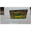 Image 6 : Ertl John Deere 1010 Crawler with Ripper 1/16 Scale Die-Cast Model, 2002 Special Edition