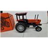 Image 2 : Ertl 1990 Deutz-Allis 9150 Die-Cast Scale Model Tractor