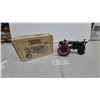 Image 1 : Farmall F-20 1/16 Scale Die-Cast Special Edition 1992 Canadian International Farm Equipment Show
