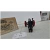 Image 4 : Farmall F-20 1/16 Scale Die-Cast Special Edition 1992 Canadian International Farm Equipment Show
