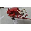 Image 5 : 1950s tru scale pull type combine model c. 406. Pressed steel