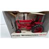 Image 2 : Ertl International 1066 ROPS 1/16 Scale Die-Cast Toy Tractor, Special Edition, Made in America