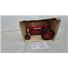 Image 1 : Ertl McCormick Farmall 350 Die-Cast Tractor, 1/16 Scale, Model #415