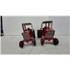 Image 6 : International Harvester Hydro 186 and 1586 Die-Cast Toy Tractors with Cabs