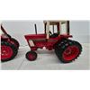 Image 7 : International Harvester Hydro 186 and 1586 Die-Cast Toy Tractors with Cabs