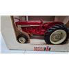 Image 2 : Scale Models 1/16 Scale Die-Cast International 606 Tractor, 1991 Farm Progress Show Edition