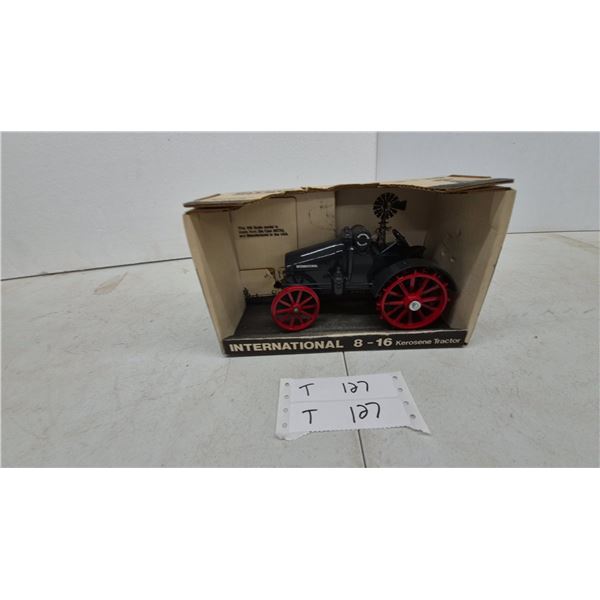 International 8-16 Kerosene Tractor 1/16 Scale Die-Cast Model by Scale Models