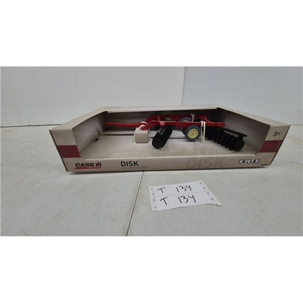 Ertl Case IH 1/16 Scale Die-Cast Metal Disk Harrow Replica