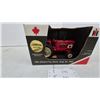 Image 4 : International 684 Diesel Tractor Die-Cast 1/16 Scale 12th Ontario Toy Show 1997 Exclusive Edition