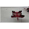 Image 11 : Ertl International Harvester Farm Toys: Gravity Wagon, Manure Spreader, and Disc Harrow
