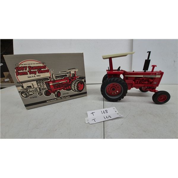 International Harvester Farmall 1026 Hydro Plow Tractor, 1997 Summer Farm Toy Show Edition