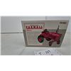 Image 6 : Ertl International Farmall 140 Tractor Die-Cast 1/16 Scale Model, No. 4754