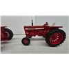 Image 5 : Farmall 806 and International 856 Narrow Front Die-Cast Toy Tractors